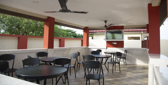 Outdoor-Restaurant